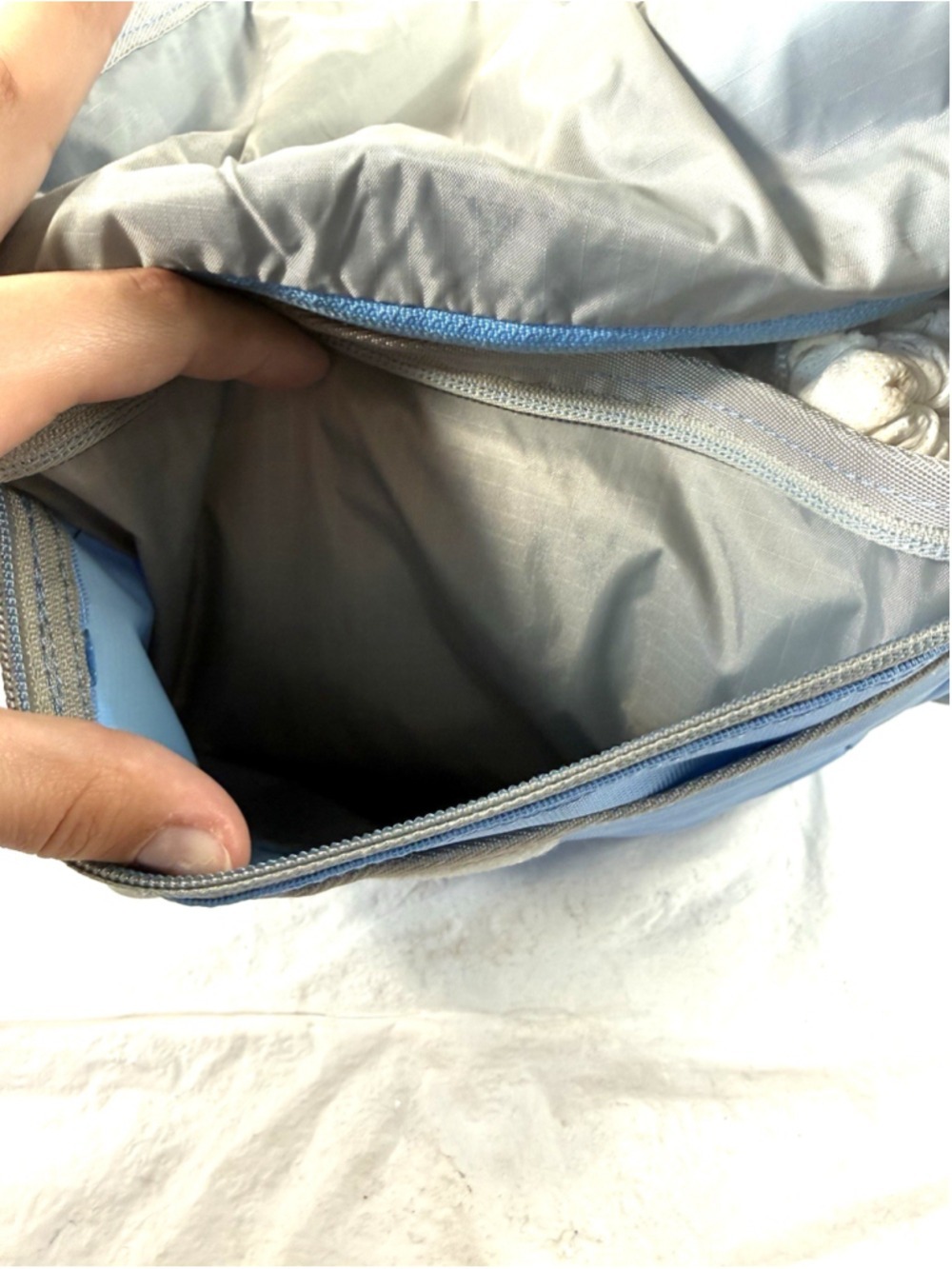 KEEN Blue Crossbody Messenger Bag - Picture 6 of 16